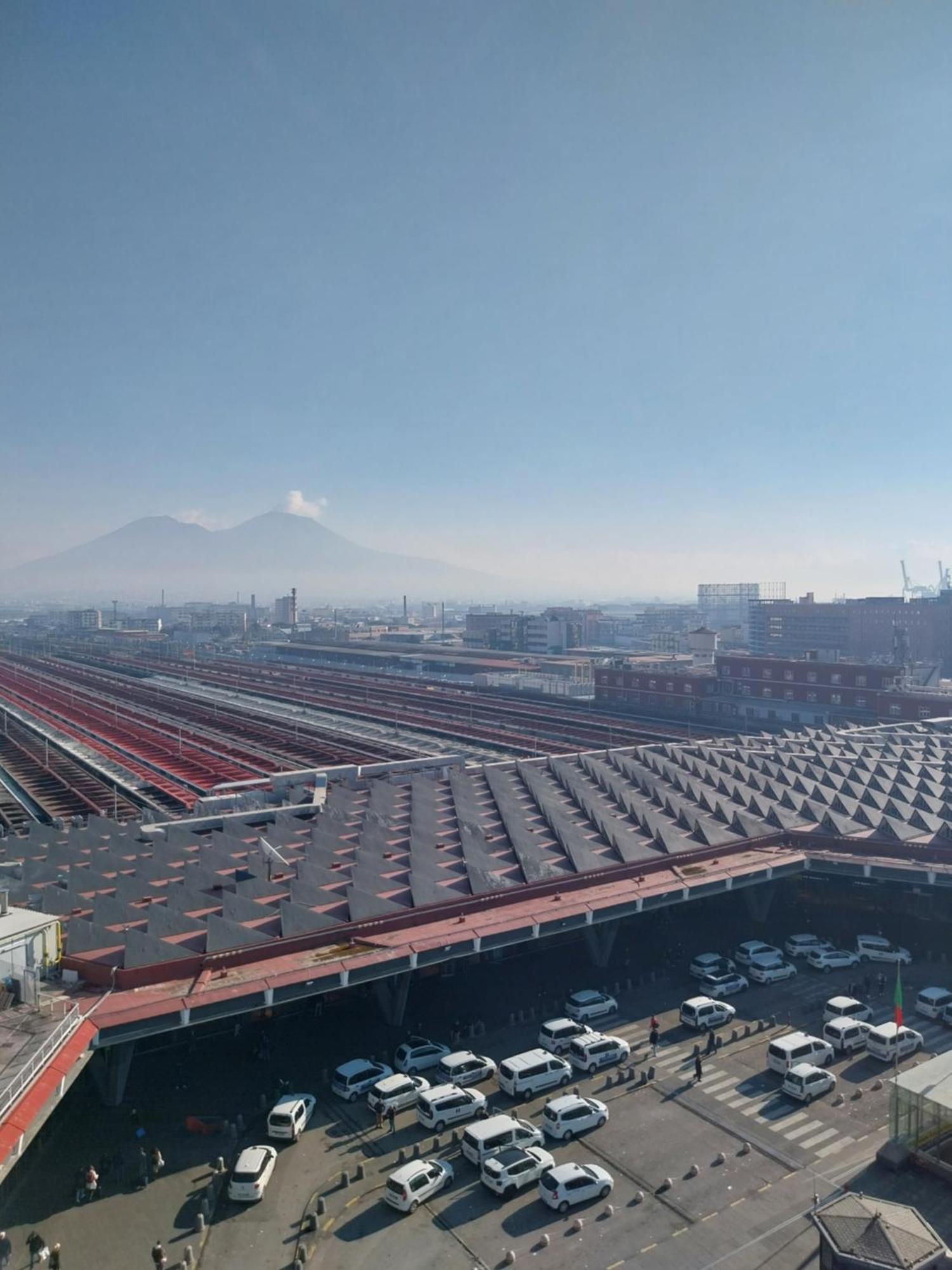 Attico Central Station Napoli Oda fotoğraf